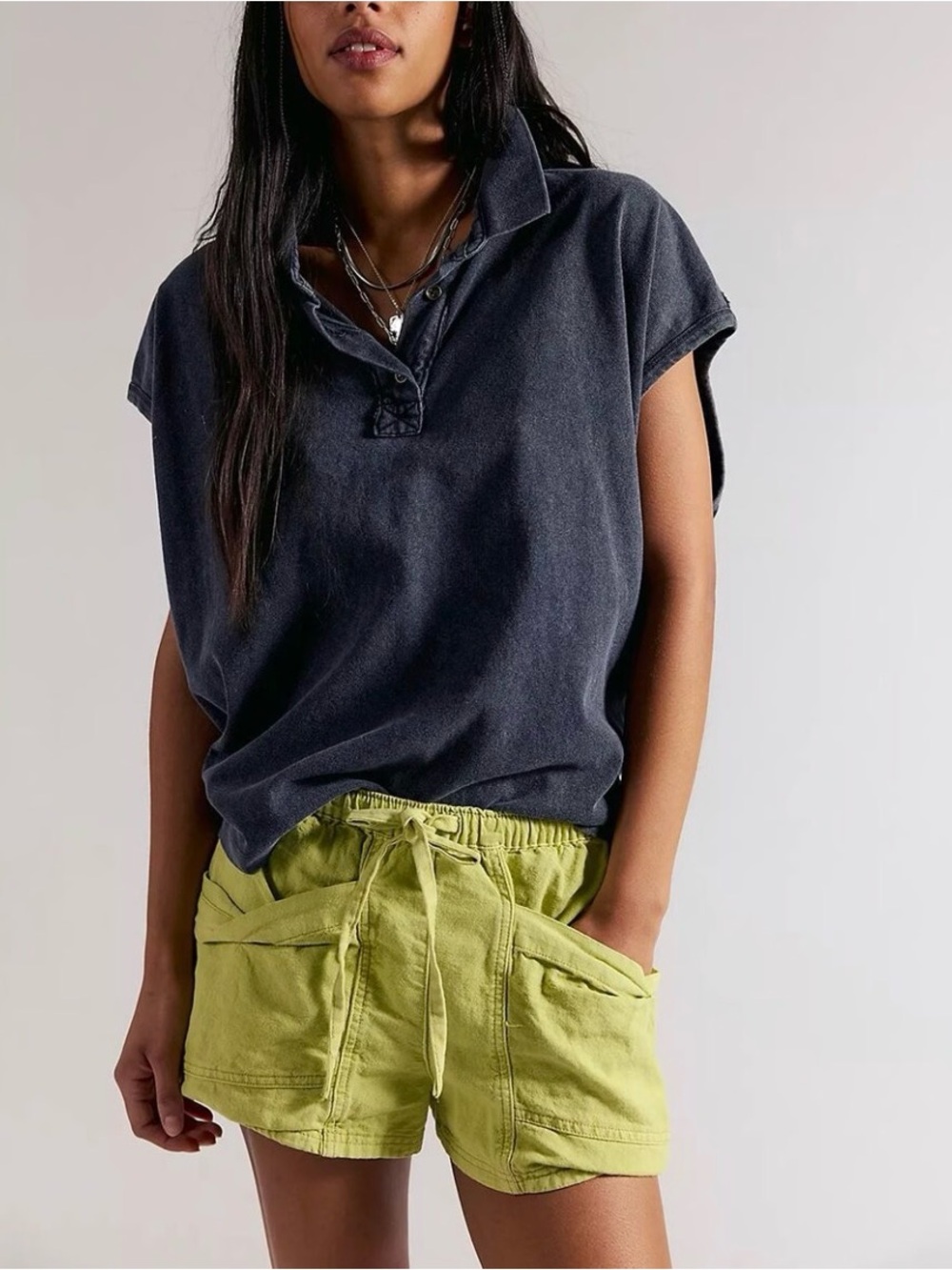 Good Fortune Linen & Cotton Shorts Free People $68.00 Warm Olives Multiple Sizes - Picture 2 of 15